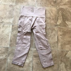 Gymshark 3/4 length leggings